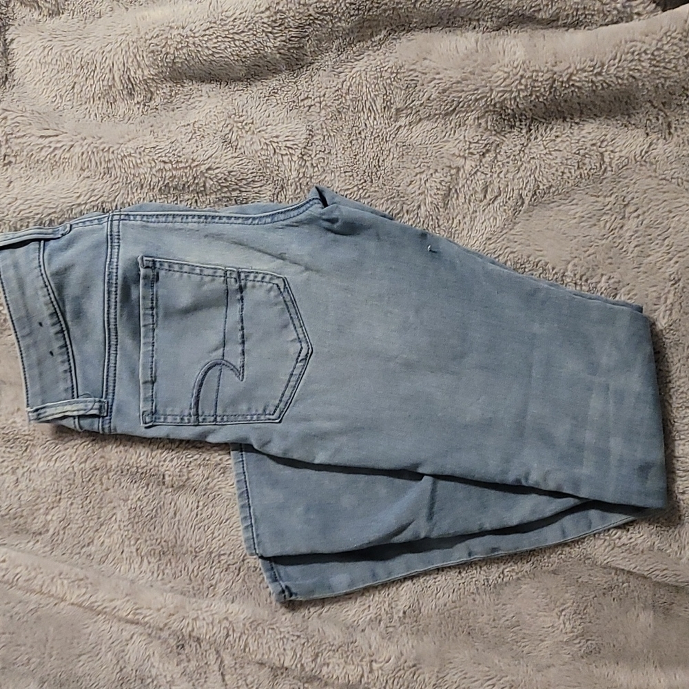 AE Light Wash Jeggings- Size 2
